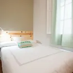 Πανσιόν Triana 103 & 3*